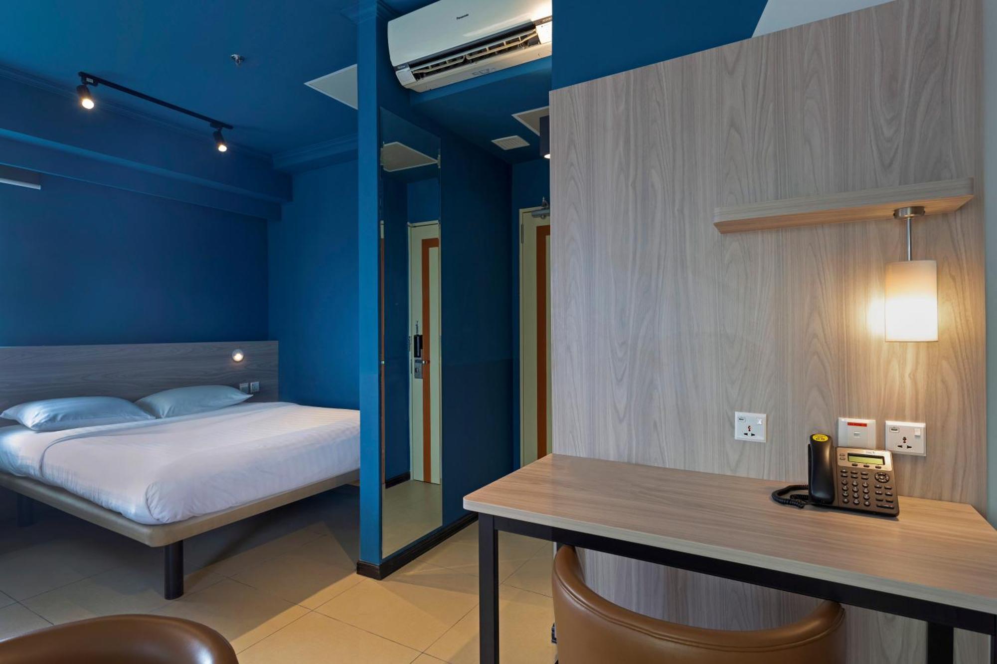 Ibis Budget Phnom Penh Riverside Exterior foto